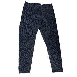 Soft Surroundings Have To Have Animal Print Leggings Womens Size PM Black Gray